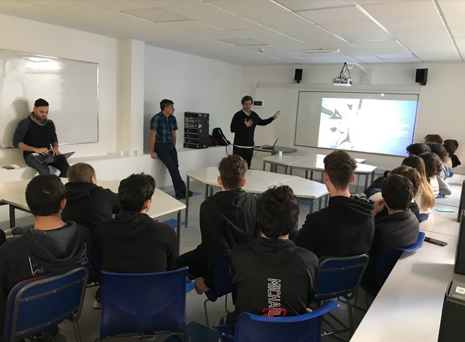 Hola Mundo Profesional ORT Softland